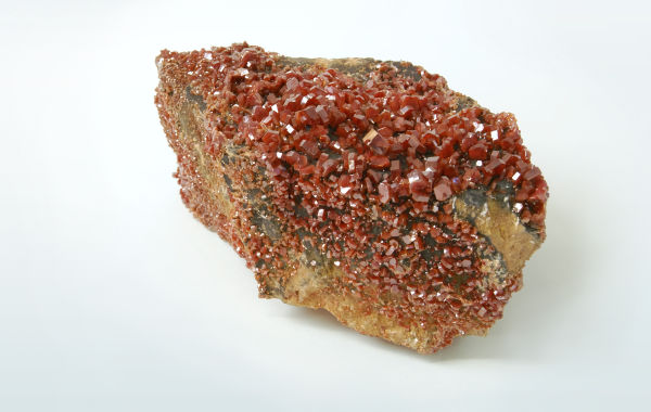 Vanadinit Mineral Rohstein gebohrt vom Großhändler